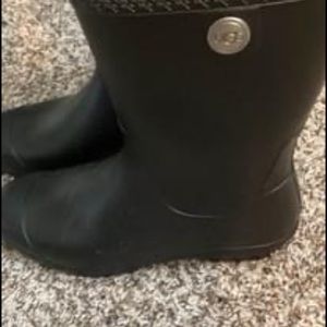 UGG water/rain boots